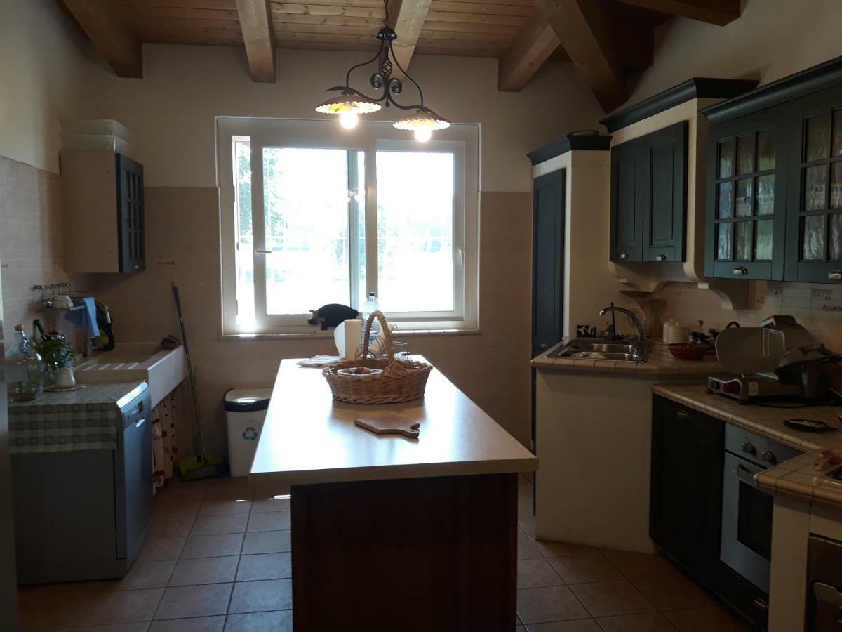 Agriturismo La Casina Rosa كاميغلياتيلو سيلانو المظهر الخارجي الصورة